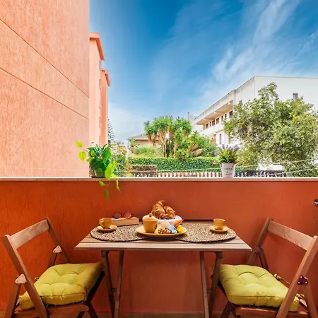 Apartamento 5' From The Sea, Elegant With Wi-fi And Ac *